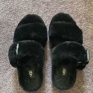 Black UGG furry slippers. Size 8.